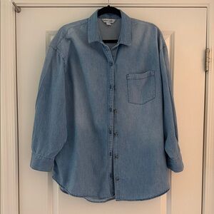 Old Navy Denim Boyfriend Button Down